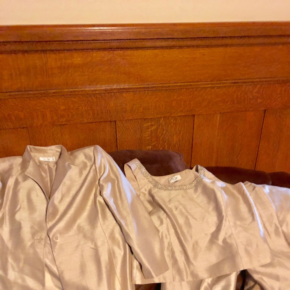 Le suit petite 3pc pants suit